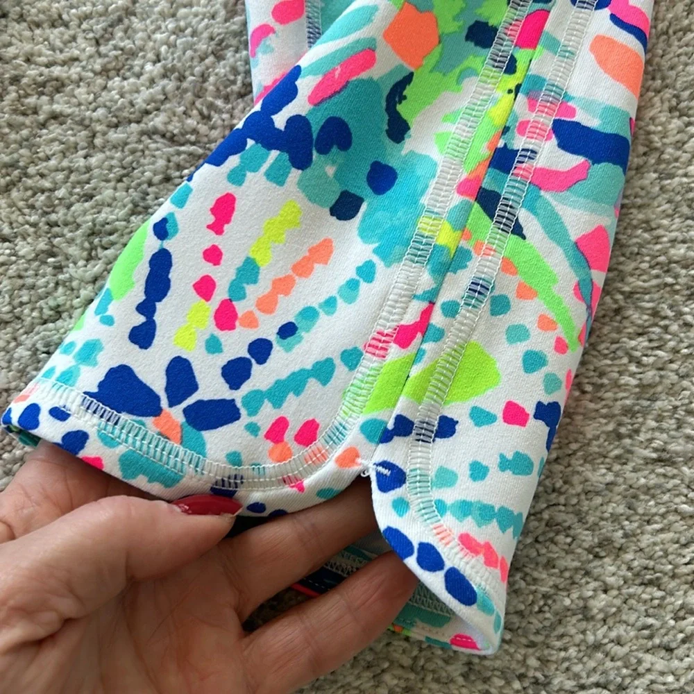 Lilly Pulitzer Luxletic Weekender Cropped Leggings - Picture 4 of 8
